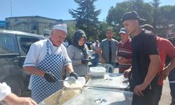 Ahilik Haftası etkinlikleri sürüyor: Esnafa yemek dağıtıldı