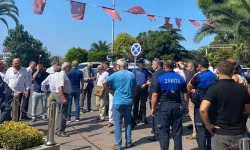 Belediye meclisi karıştı: Yumruklar havada uçuştu!