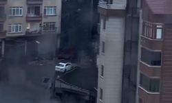 Yağcılarda bir apartmanın çatısı uçtu!