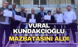Vural Kundakçıoğlu ile Ak Partili meclis üyeleri mazbatalarını aldı