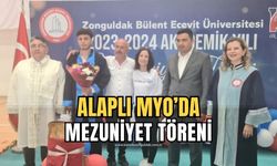 Alaplı Meslek Yüksek Okulu'nda mezuniyet sevinci