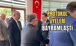 Bir ilk gerçekleşti: Protokol Bayramlaştı!