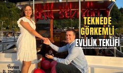 Teknede evlilik teklifi etti