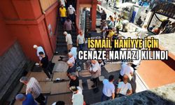 Cuma namazı sonra cenaze namazı kılındı