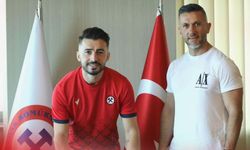 Zonguldakspor 35 yaşındaki Mehmet Öztürk'ü transfer etti