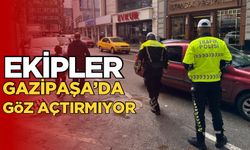 Trafik ekipleri Gazipaşa’da parklanmalara izin vermiyor!