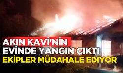 Akın Kavi'nin evinde yangın ekipler olay yerinde