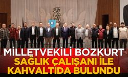 Milletvekili Bozkurt sağlık çalışanlarıyla bir arada