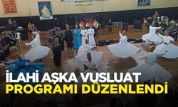 Devrek’te düzenlenen “İlahi Aşka Vusluat” programında vatandaşlar bir araya geldi