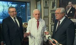 Dr. Fazıl Küçük Vakfı Heyeti Prof. Dr. Mehmet Haberal'ı Ziyaret Etti