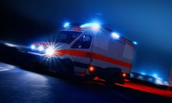 Beton pompası devrildi: 1 işçi yaralandı!