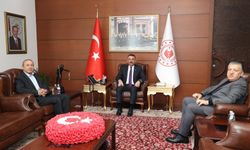 Vali Hacıbektaşoğlu, Zonguldak Havalimanı yönetimiyle çalışmaları görüştü