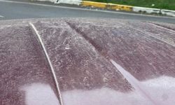 Gökten resmen çamur yağdı