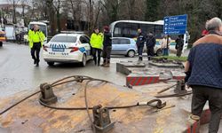 Ereğli'de faciadan son anda dönüldü: Demir blok yola savruldu