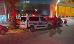 Kozlu'da kaza: Otomobil refüje çıktı