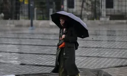 Yağmur hakimiyetini sürdürüyor: Gök gürültülü sağanak bekleniyor! Zonguldak'ta hava nasıl olacak?