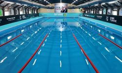 Devrek’te kapalı yüzme havuzu hizmete açıldı
