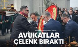 Zonguldak’ta Avukatlar çelenk bıraktı