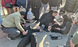 Otomobil ile motosiklet çarpıştı: 2 kişi yaralandı