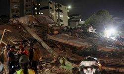 Venezuela'da "ikiz deprem" felaketi: 40 saniye arayla 7,2 ve 7,5'lik yıkım