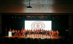 Zonguldak'ta "Bir Sevdadır Anadolu-3" Halk Oyunları Şöleni Rüzgarı Esti