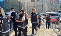 Zonguldak'ta rüşvetle kürtaj iddiasında 17 şüpheliden 8'i adliyede