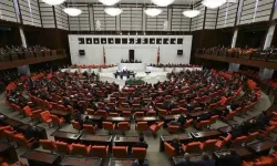 Milyonların gözü TBMM'de: Ehliyetten emekli maaşına, PTT'den havacılığa her şey değişiyor!