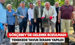 Gökçebey’de Gelenek Bozulmadı: Tenekede tavuk ikramı yapıldı