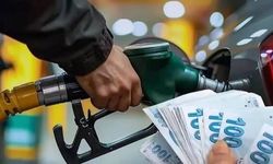 Motorin ve benzinin litre fiyatına dev zam geliyor!