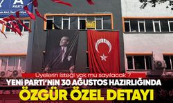 Atatürk posteri ve Türk bayrağı asıldı: Özgür Özeli'in posteri neden yok ?