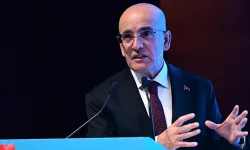 Mehmet Şimşek'ten memur ve emekli zammı açıklaması: Enflasyon kadar artacak