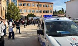 Manisa'da okul saldırısı! Yaralı öğrenciler var