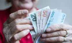 Emekli zammında yeni formül: 65 yaş üstüne farklı artış gündemde