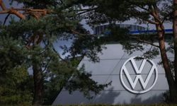 Volkswagen adeta batıyor: 5,9 milyar euro net zarar açıkladı
