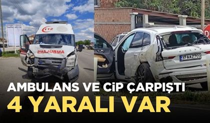 ambulans ile cip çarpıştı: 4 yaralı