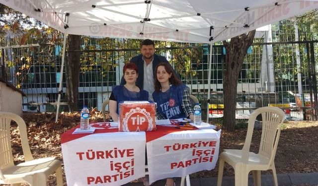 TİP öğrenciler için stant kurdu: “Çözümlerimizi birlikte belirleyelim”