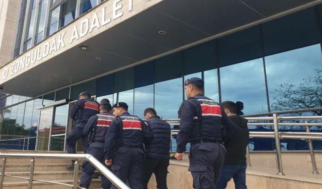 Jandarma göz açtırmadı: Hırsızlık şüphelileri yakalandı