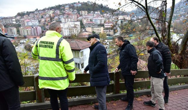 Bakan Yardımcısı hastane yolunu inceledi