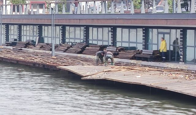 Zonguldak’ta afetin yaraları sarılıyor: Sahilde çalışmalar başladı