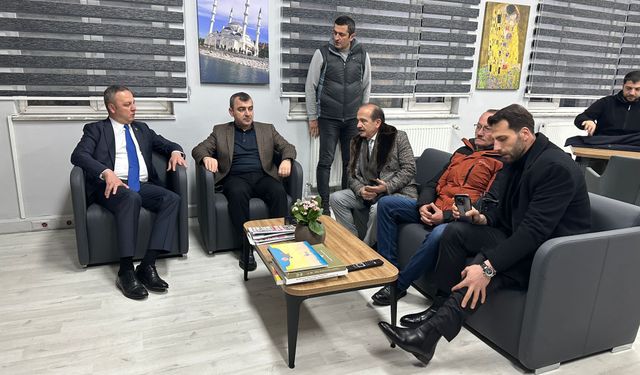 Milletvekili ve Belediye Başkanı Alan sinema salonu ve Emekliler konağını ziyaret etti