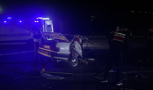 Zonguldak'ta feci kazada otomobil ikiye bölündü: 1 ölü, 5 yaralı