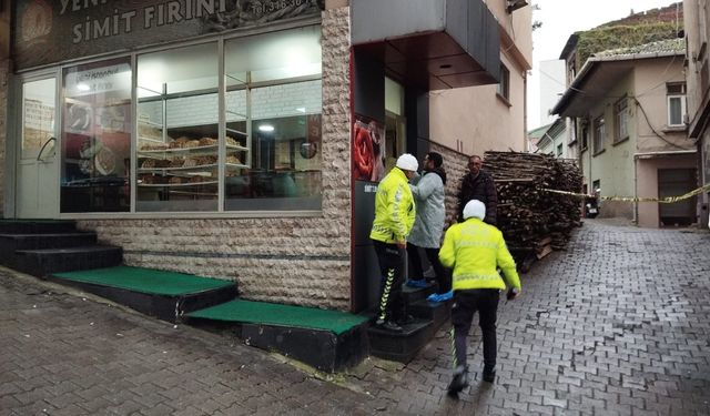 Amca yeğen kavgasında kan aktı