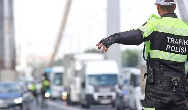 Trafik cezalarında yeni dönem! İndirimli ödemede süre uzatıldı