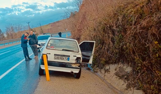 Direksiyon hakimiyetini kaybetti! 1 yaralı