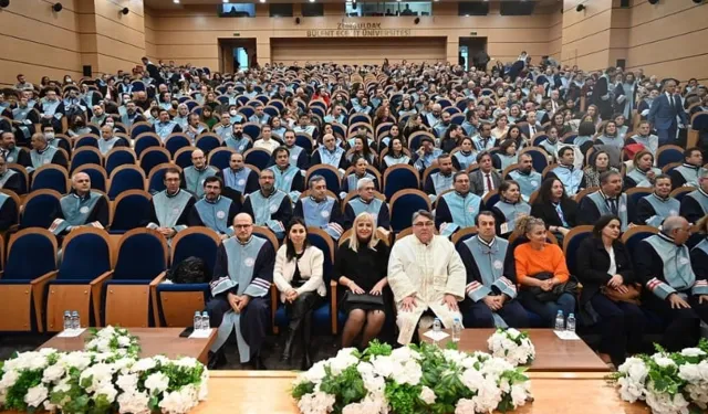 ZBEÜ Akademik Yükseltme ve Başarı Ödül Töreni gerçekleşti