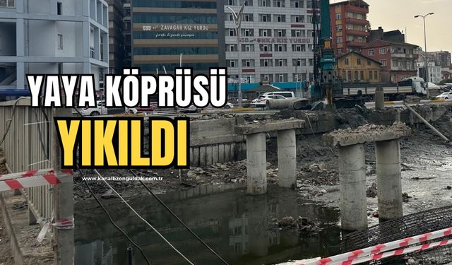 Acılık yaya köprüsü yıkıldı!