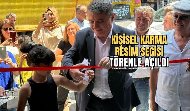 Başkan Erdem kişisel karma resim sergisini açtı