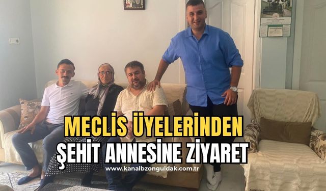 Kozlu Belediyesi Meclis Üyeleri şehit annesini ziyaret etti