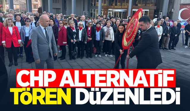 CHP Alternatif tören düzenledi