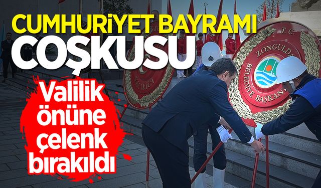 Zonguldak’ta Cumhuriyet Bayramı coşkusu: Çelenk koyma töreni düzenlendi